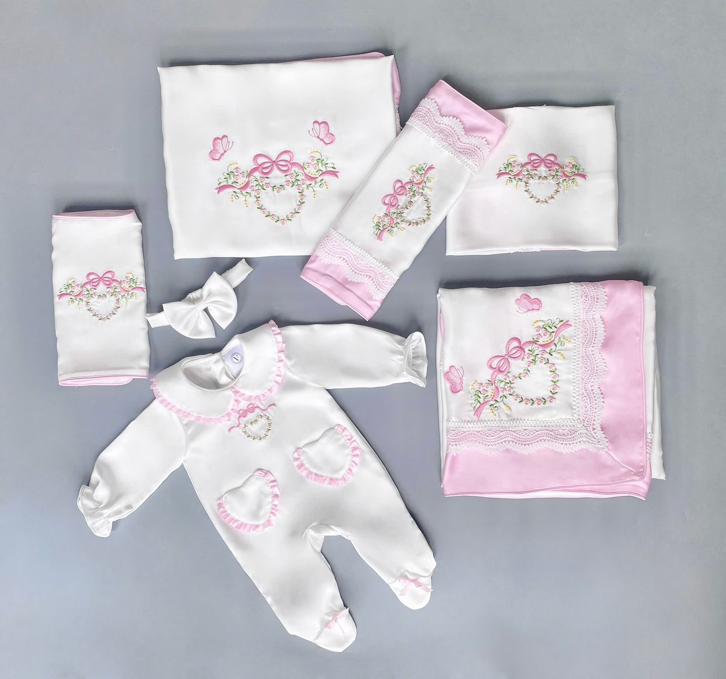 NEW🤩HAND-CRAFTED 🧵🪡PREMIUM SILK/SATIN BABY 👼6-piece BEDDING SET💞
