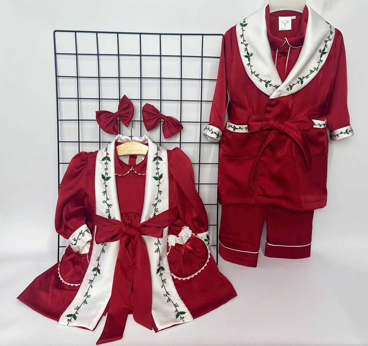 PRE-ORDER! NEW HOLLY SILK/SATIN BOYS RED SILK/SATIN DRESSING GOWN & PYJAMA SET pyjama set