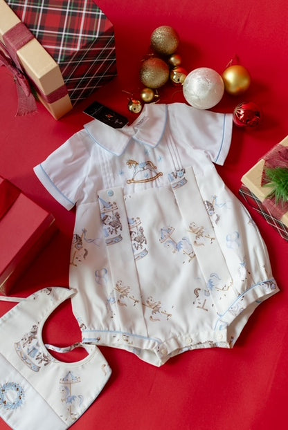 NEW🤩CAROUSEL🎠HAND-EMBROIDERED🧵🪡BABY BOYS🩵ROMPER & BIB SET🧚