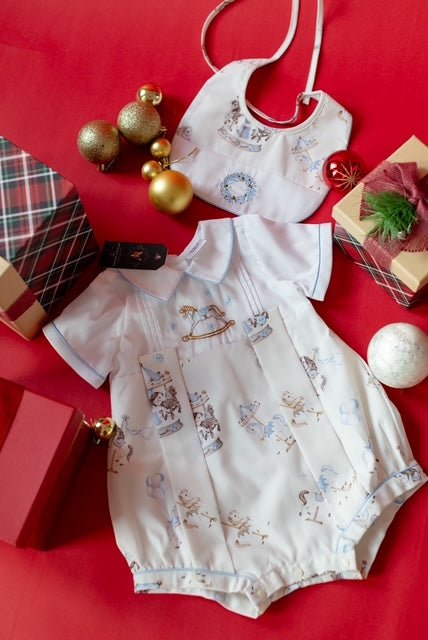 NEW🤩CAROUSEL🎠HAND-EMBROIDERED🧵🪡BABY BOYS🩵ROMPER & BIB SET🧚