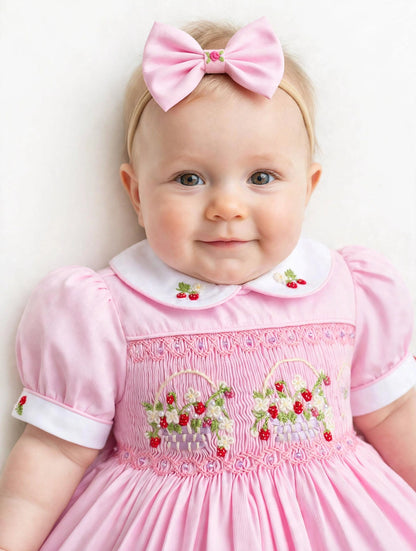 PRE-ORDER & GET NEXT WEEK‼️NEW🎄🧑‍🎄ELIZABETH STRAWBERRY🍓BASKET PINK  HAND-SMOCKED🧵🪡👑DRESS & ACCESSORIES🎀