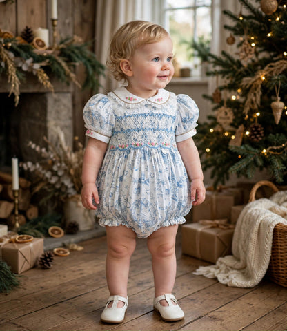 NEW😍MARGARET CUSTOM PRINTED❄️☃️HAND-SMOCKED🧵🙏🏻DRESS & ACCESSORIES🎀