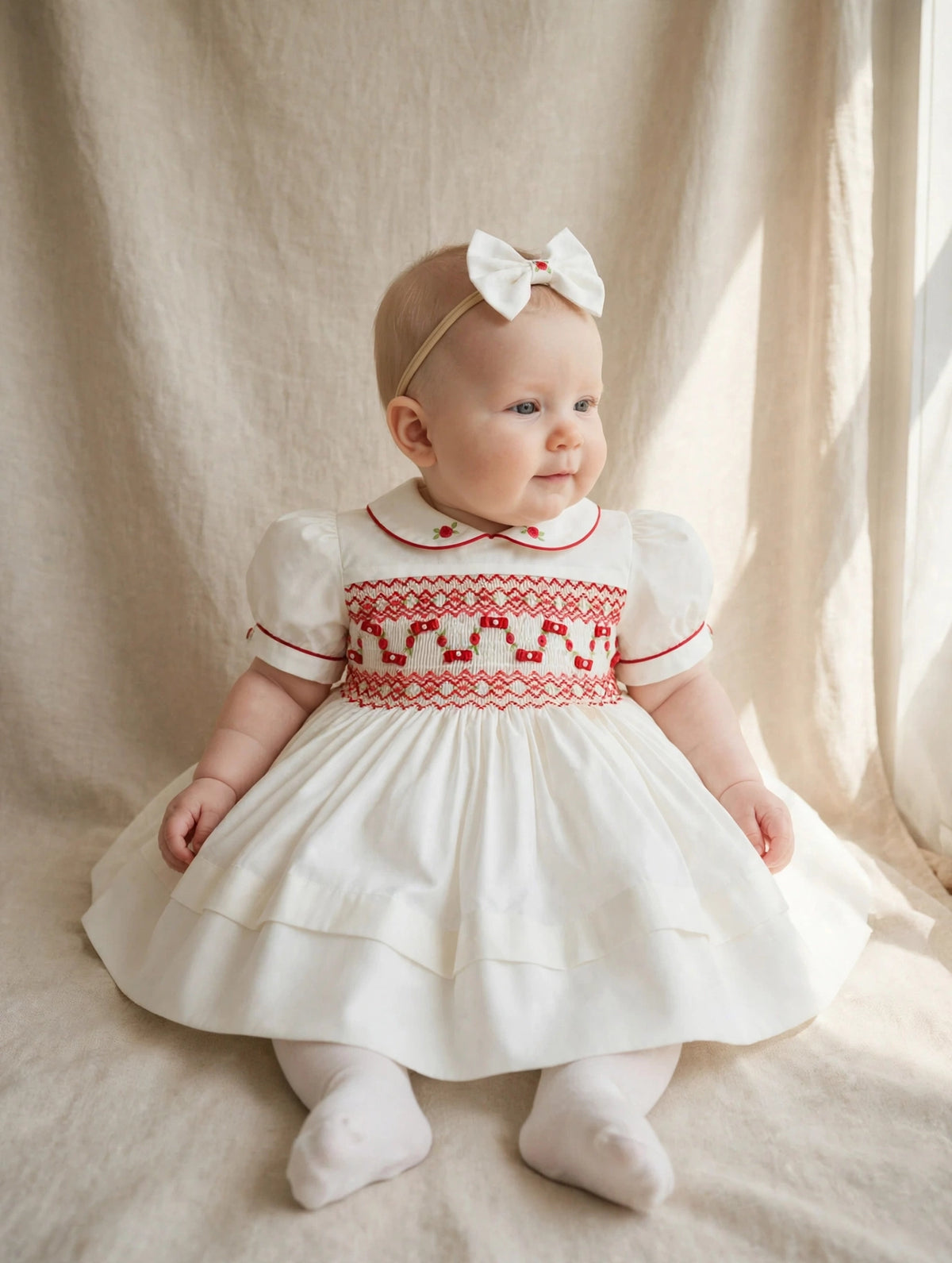 NEW SEASON🎄🧑‍🎄SCARLETT WHITE &  RED❤️HAND-SMOCKED🧵🪡👑DRESS & ACCESSORIES🎀❄️