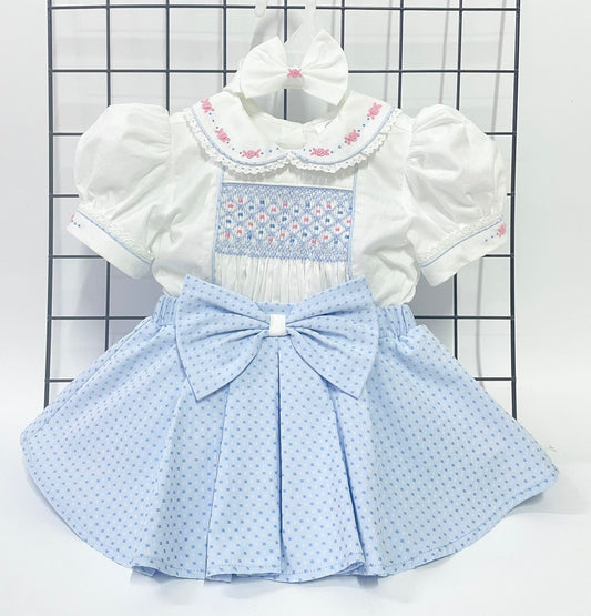 PRE-ORDER&GET NEXT WEEK‼️NEW🤩AUGUSTA BLUE🩵HAND-SMOCKED🧵🪡SKIRT SET AND HAIR BOWS OR HEADBAND 🎀🎀 NB Baby & Toddler Outfits