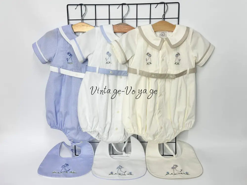 PRE ORDER‼️NEW🤩BAMBINO BISCUIT🍦 HAND EMBROIDERED🧵🪡BABY BOYS ROMPER & BIB🦒 Baby & Toddler Outfits