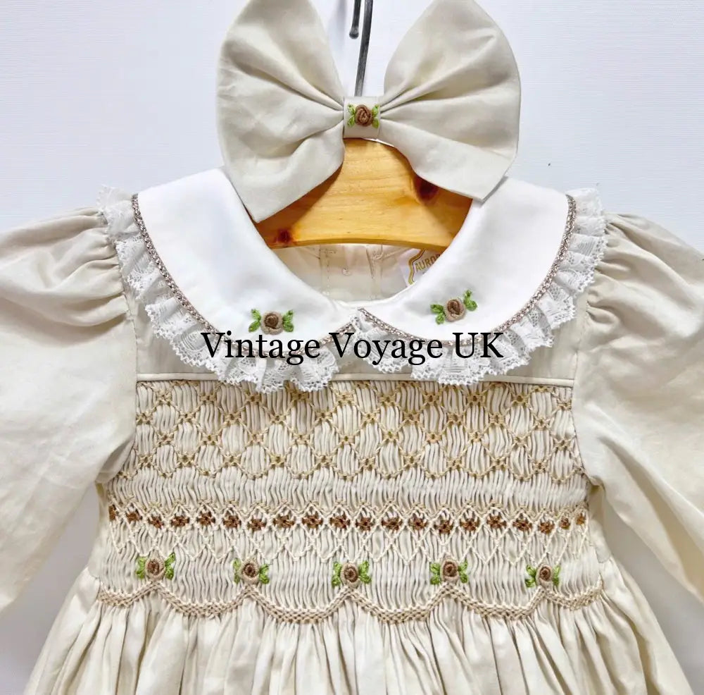 PRE-ORDER NOW & GET NEXT WEEK🤩NEW😍BECKY CREAM🍦HAND-SMOCKED🧵🪡ROMPER/SUIT🎀 Baby & Toddler Outfits