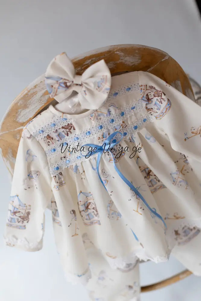 NEW‼️CAROUSEL BLUE🩵CUSTOM PRINTED PYJAMA & BOWS SET🎀🎀 pyjama set