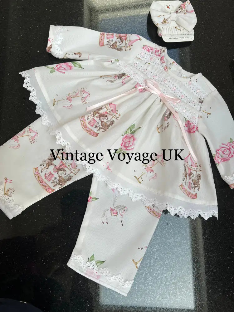 NEW🎀CAROUSEL PINK🌸CUSTOM PRINTED PYJAMA & BOWS SET🎀 pyjama set