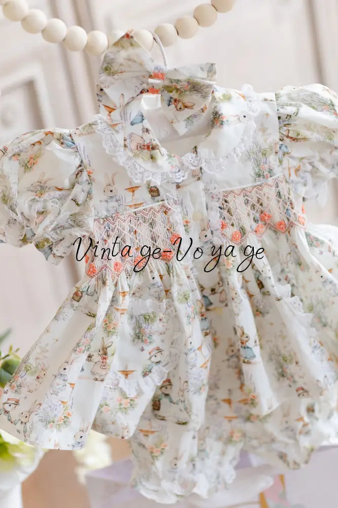 NEW🐇🐇🐇FLUFFYTAILS HAND-SMOCKED🧵🪡BABY PYJAMA & BOWS SET🎀 pyjama set