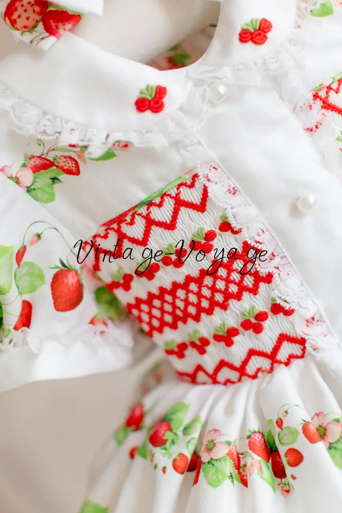 NEW! JUICY HAND-EMBROIDERED🧵🪡DRESS BOWS OR HEADBAND 🎀 Baby & Toddler Dresses