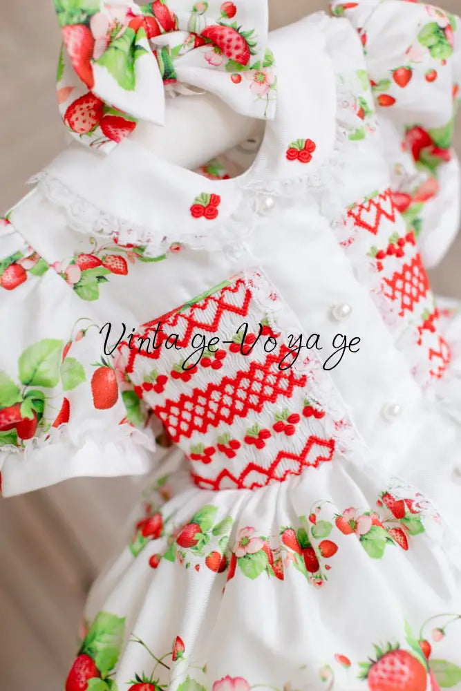 NEW! JUICY HAND-EMBROIDERED🧵🪡DRESS BOWS OR HEADBAND 🎀 Baby & Toddler Dresses