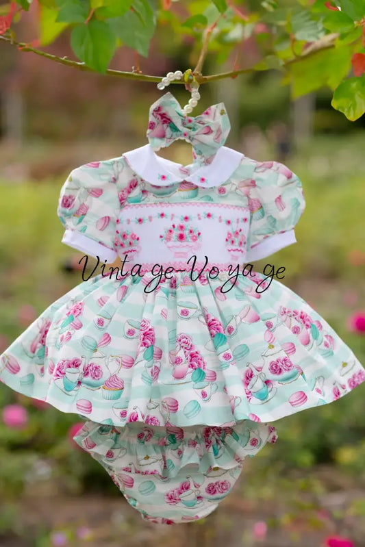 NEW💕PARTY🥳🎉HAND-SMOCKED🧵🪡PEARLS DETAILS DRESS & ACCESSORIES🎀 - Baby & Toddler Dresses