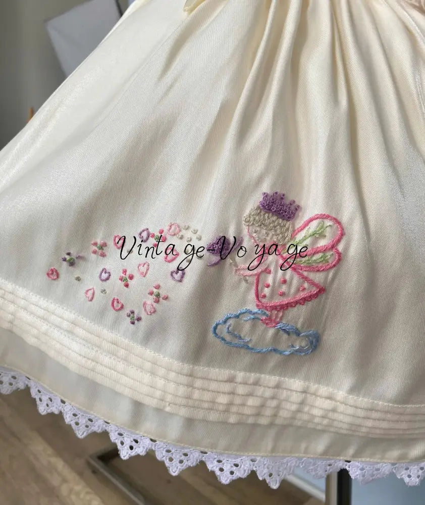 NEW!SPARKLE👼BISCUIT HAND-EMBROIDERED🧵🪡BABY DRESS,BLOOMERS,HEADBAND SET Baby & Toddler Dresses