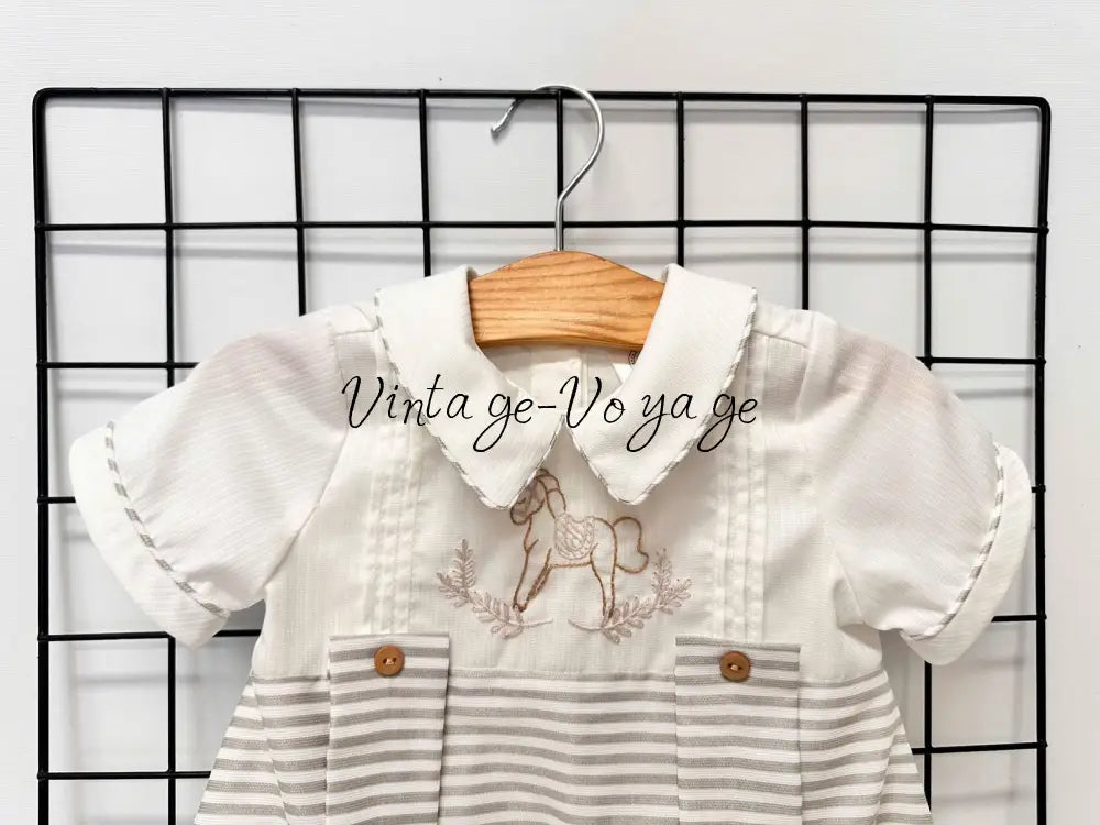 PRE-ORDER & GET IT NEXT WEEK! NEW!ROCKING HORSE🐴SILVER/GREY STRIPES🧲HAND-EMBROIDERED🧵🪡ROMPER & BIB SET👼 Baby & Toddler