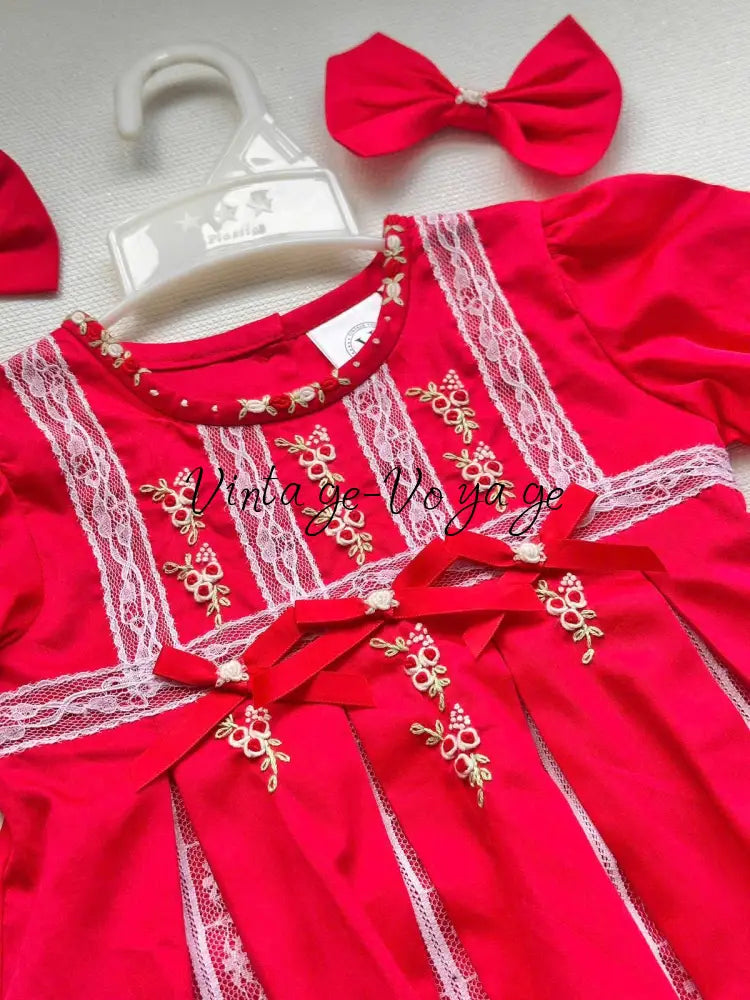 PRE-ORDER & GET IT NEXT WEEK! NEW🤩ROSY RED💞💞COTTON HAND-EMBROIDERED🧵🪡LACE & RIBBON PYJAMA SET🎀 pyjama set