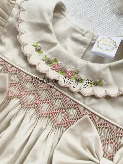 PRE-ORDER & GET NEXT WEEK! 🤩NEW☀️MAE CREAM🌷HAND-SMOCKED ROMPER & HAIR BOWS🎀 Baby & Toddler Outfits