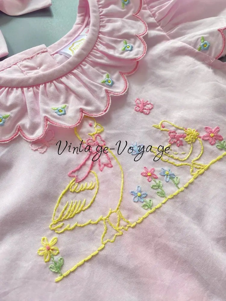PRE-ORDER & GET NEXT WEEK‼️NEW🤩MARY PINK 👑🕊️COTTON HAND-EMBROIDERED🧵🪡 PYJAMA SET🎀 pyjama set