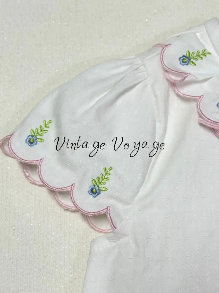 PRE-ORDER & GET NEXT WEEK‼️NEW🤩MARY WHITE & PINK 👑🕊️COTTON HAND-EMBROIDERED🧵🪡 PYJAMA SET🎀 pyjama set