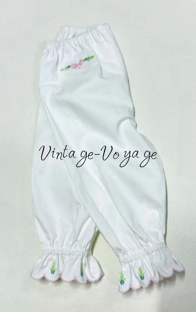 PRE-ORDER & GET NEXT WEEK‼️NEW🤩MARY WHITE & PINK 👑🕊️COTTON HAND-EMBROIDERED🧵🪡 PYJAMA SET🎀 pyjama set