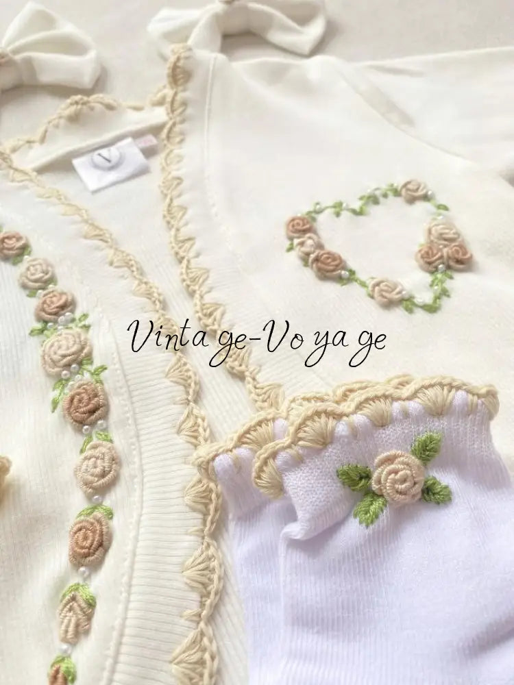 PRE-ORDER & GET NEXT WEEK! NEW SEASON! MIRANDA CREAM COTTON HAND-EMBROIDERED CARDIGAN SOCKS & HAIR ACCESSORIES - Baby &
