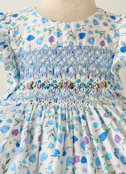 PRE-ORDER&GET NEXT WEEK! OLIVIA BLUE PRINT⚜️HAND-SMOCKED DRESS,🧵🪡KNICKERS BAG & HAIR BOWS🎀 Baby & Toddler Dresses