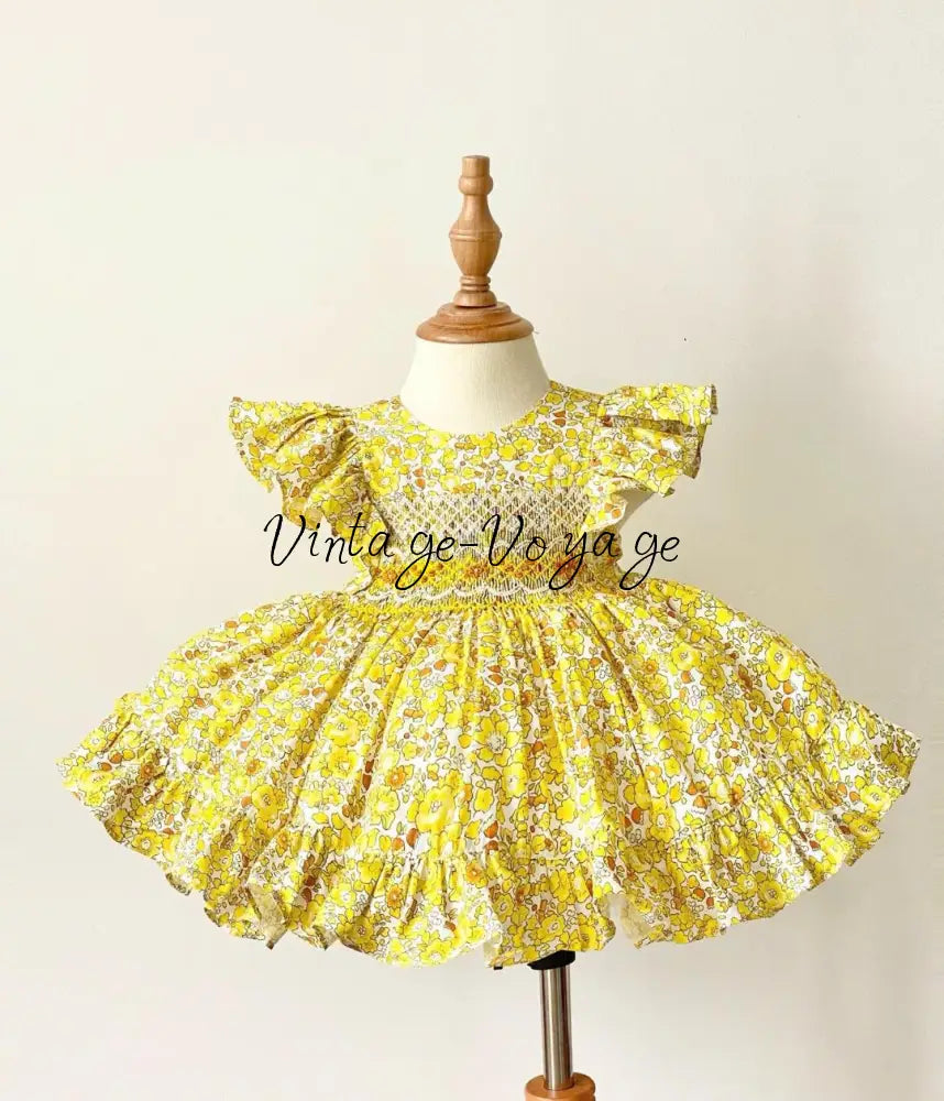 PRE-ORDER&GET NEXT WEEK! OLIVIA YELLOW⚜️HAND-SMOCKED DRESS,🧵🪡KNICKERS BAG & HAIR BOWS🎀 6M Baby & Toddler Dresses