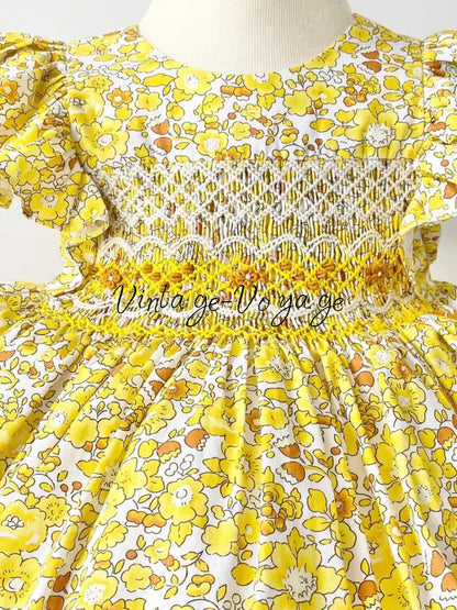 PRE-ORDER&GET NEXT WEEK! OLIVIA YELLOW⚜️HAND-SMOCKED DRESS,🧵🪡KNICKERS BAG & HAIR BOWS🎀 Baby & Toddler Dresses