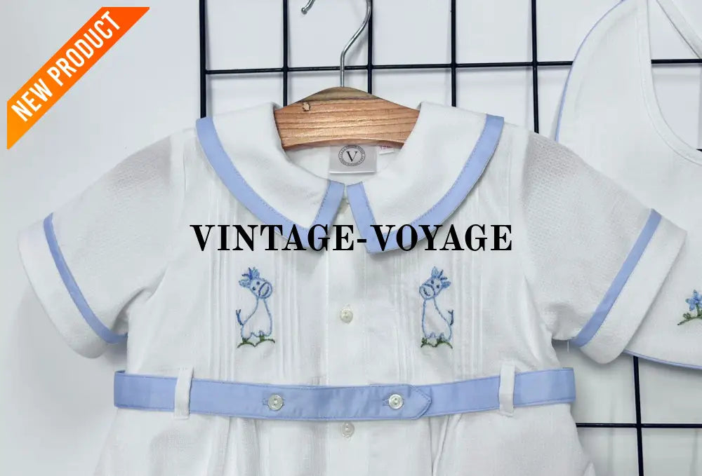 PRE ORDER‼️NEW🤩BAMBINO WHITE HAND EMBROIDERED🧵🪡BABY BOYS ROMPER & BIB🦒 Baby & Toddler Outfits