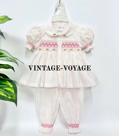 Pre-Order Now & Get It Next Week🤩🤩Kira Pink Quilted Gown Hand-Smocked Pyjama Bows Set🎀🎀 Pyjama Set