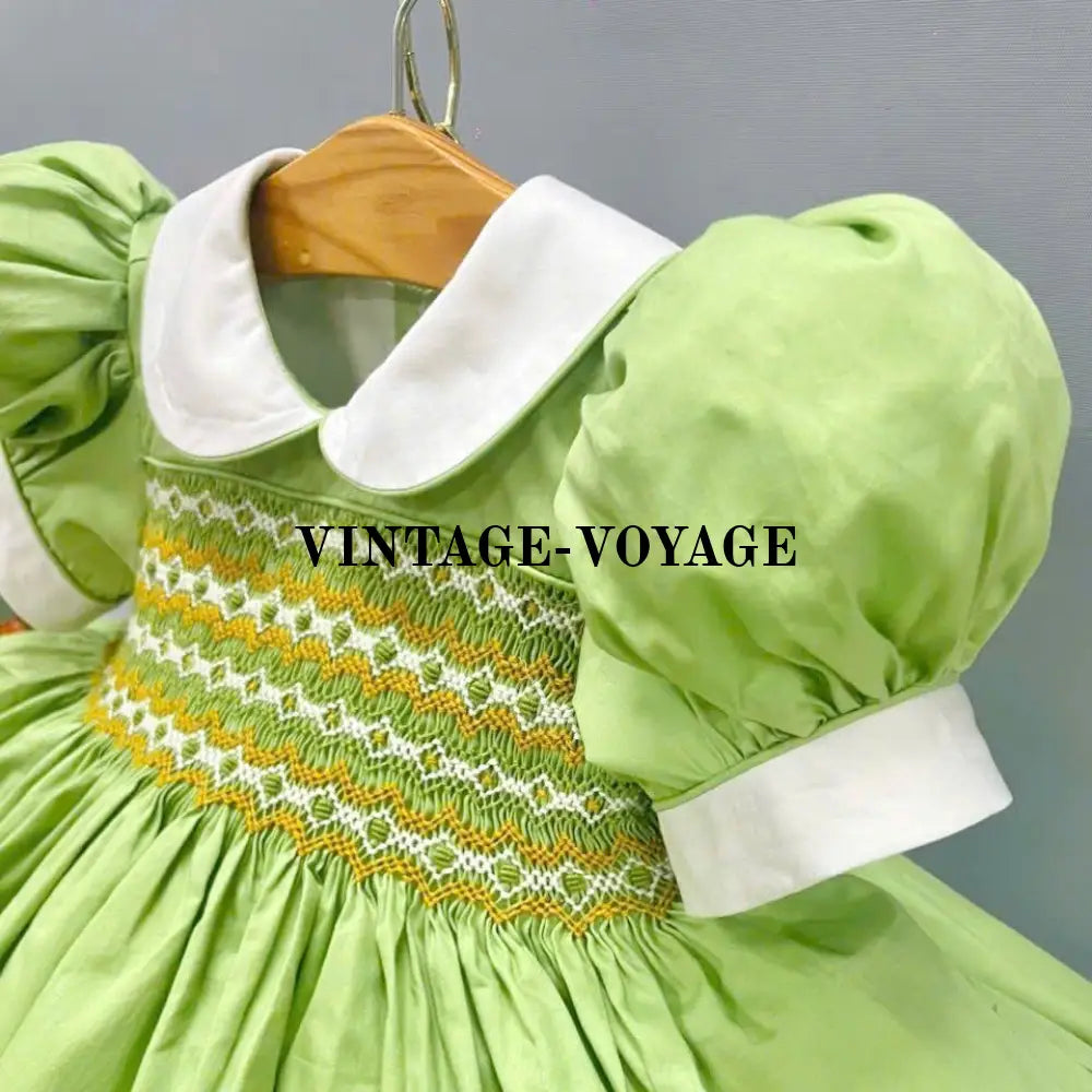 Pre-Order Now & Get It Next Week💜“Paris’ Grass Green Hand-Smocked Dress Hair