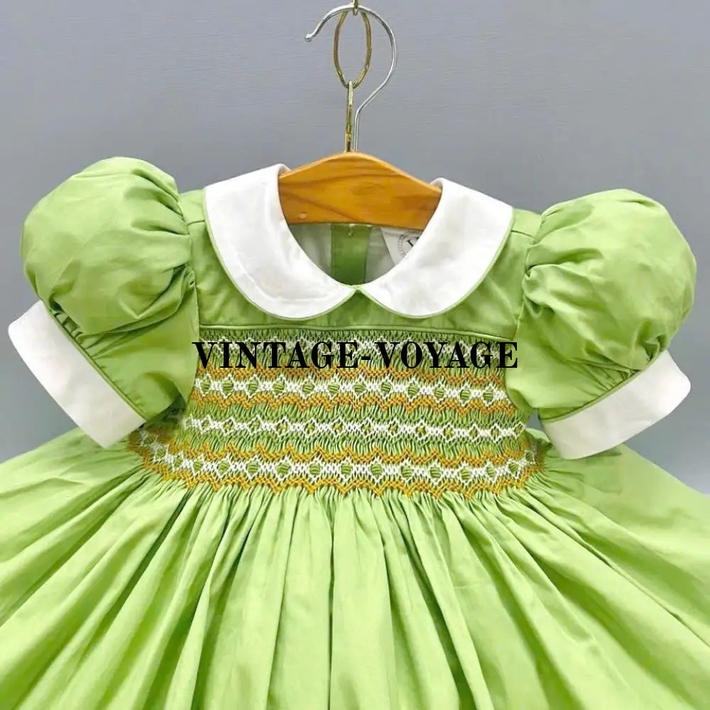 Pre-Order Now & Get It Next Week💜“Paris’ Grass Green Hand-Smocked Dress Hair