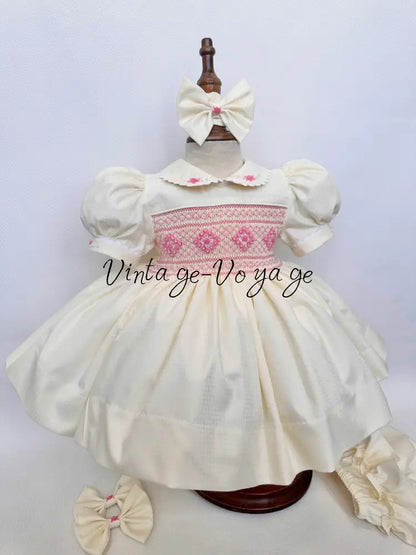 PRE-ORDER NOW & GET NEXT WEEK! NEW! MOLLY CREAM & PINK HAND-SMOCKED DRESSS PANTIES (6M-24M) & BOWS Baby & Toddler