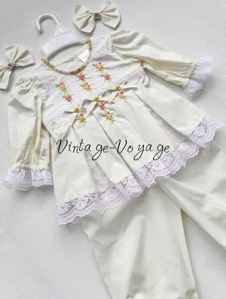 PRE-ORDER NOW & GET NEXT WEEK! NEW! 🤩ROSY ECRU💞💞COTTON HAND-EMBROIDERED🧵🪡LACE & RIBBON PYJAMA SET🎀 pyjama set