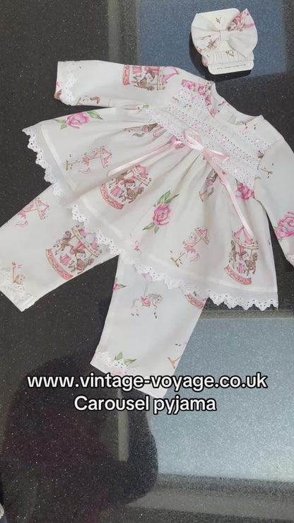 NEW🎀CAROUSEL PINK🌸CUSTOM PRINTED PYJAMA & BOWS SET🎀