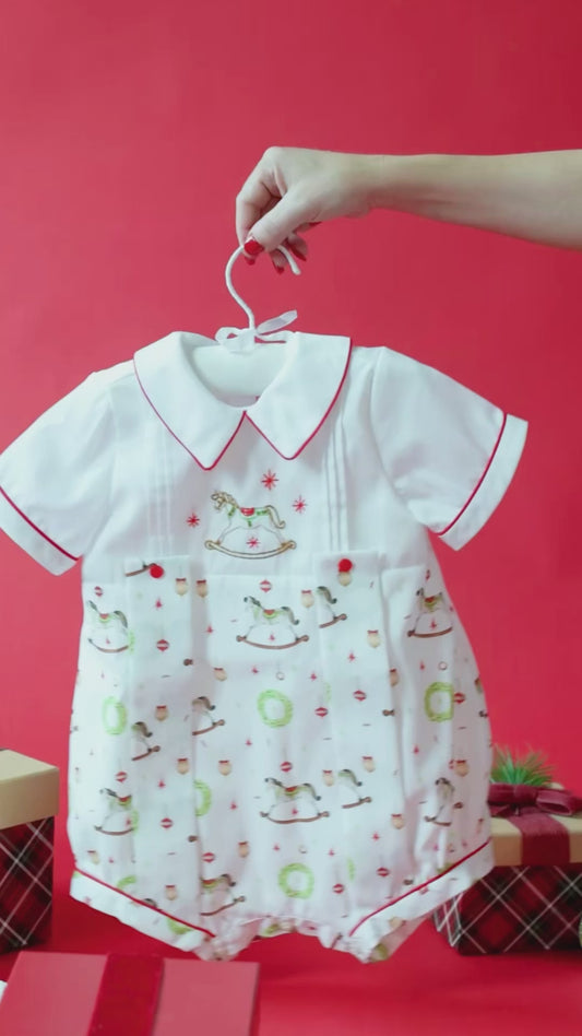 NEW🤩FESTIVE FUN🎄HAND-EMBROIDERED🧵🪡BABY BOYS ROMPER & BIB SET🩵