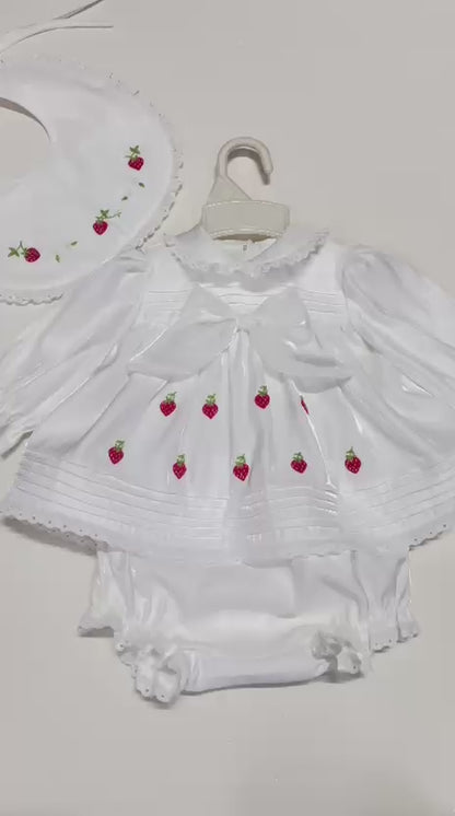 NEW🤩ANGEL👼WHITE HAND-EMBROIDERED🧵🪡BABY DRESS,BIB,BLOOMERS,HEADBAND SET🍓🍓🍓