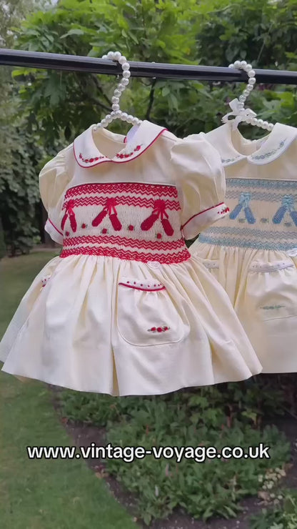 NEW🤩LINA BALLERINA🩰CREAM & RED🎄 HAND-SMOCKED🧵🪡DRESS & ACCESSORIES🎀