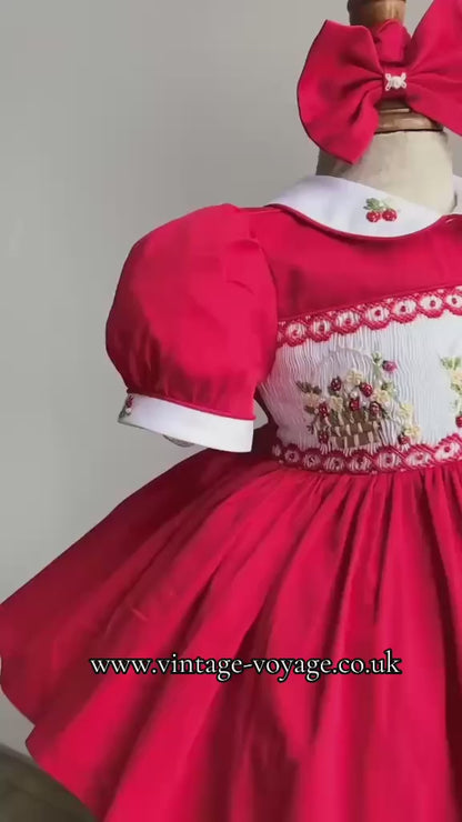 PRE-ORDER & GET NEXT WEEK‼️NEW🎄🧑‍🎄ELIZABETH STRAWBERRY🍓BASKET HAND-SMOCKED🧵🪡👑DRESS & ACCESSORIES🎀