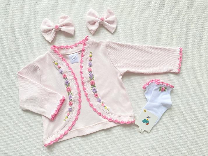 PRE-ORDER & GET NEXT WEEK‼️NEW SEASON🍁OLIVIA BABY PINK🌸COTTON HAND-EMBROIDERED🧵🪡CARDIGAN, SOCKS & HAIR ACCESSORIES🎀
